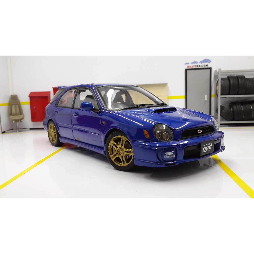 Diecast / Miniatur mobil Subaru WRX STI Wagon New age bug eye skala 18 autoart