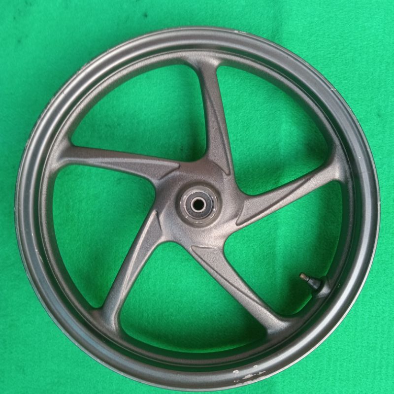 Velg vario 110 led depan original pnp beat  vario 110/ vario 125 scopy cat ori