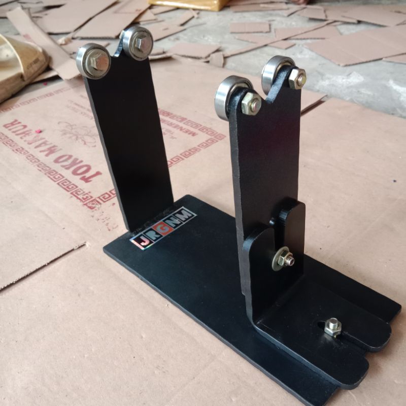 ALAT STEL KRUK AS/SENTER KRUK AS/CRANKSHAFT BALANCING