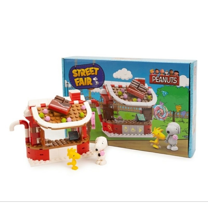 Bricks / Blocks KKV Peanuts Street Fair / Lego Snoopy