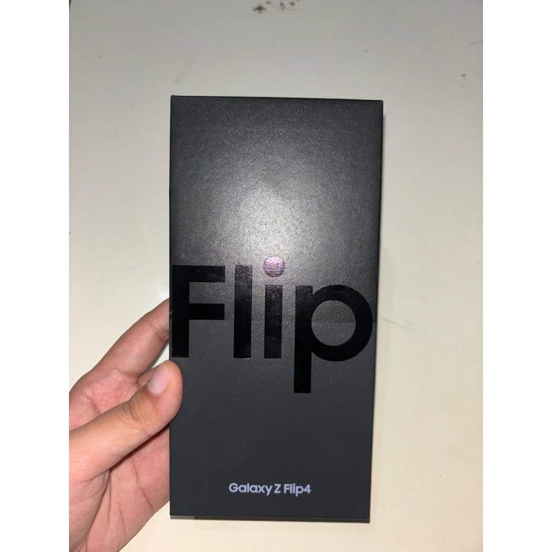 HP Samsung Galaxy Z Flip 4 second 256GB BLUE (BACA DESKRIPSI)