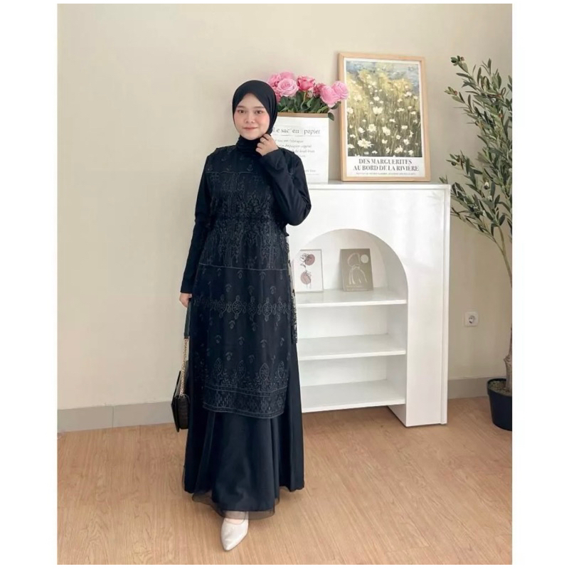 OUTER BRUKAT PREMIUM // CARDIGAN LONG VEST TULE