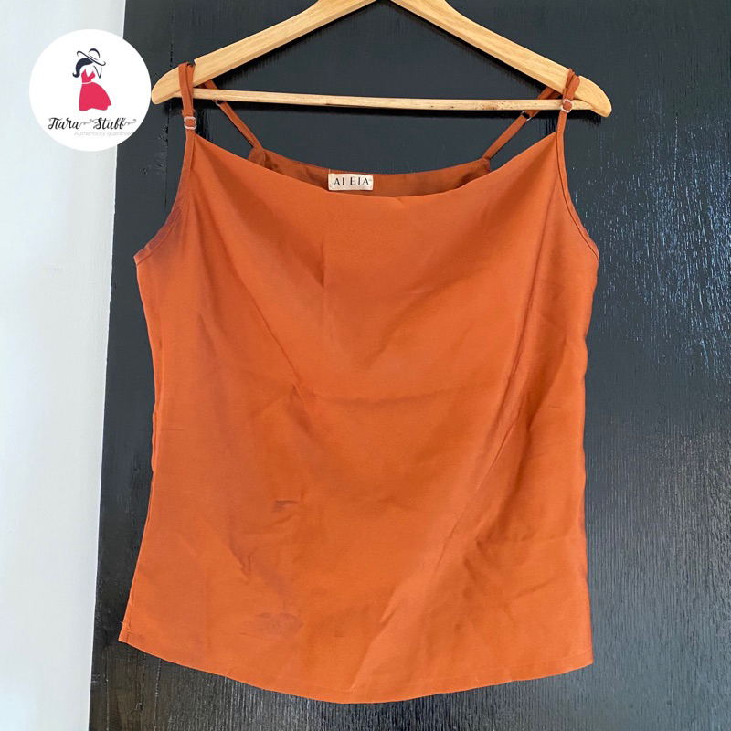 (Preloved) Tank Top in Brick Color