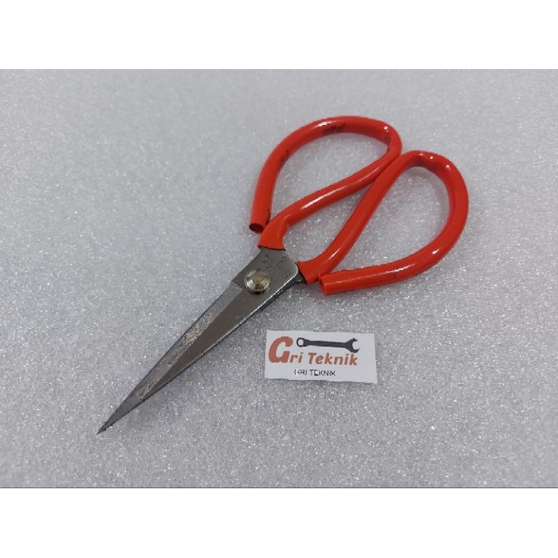 

GUNTING KULIT 8 INCI STAYVIC / ALLOY STEEL SCISSORS