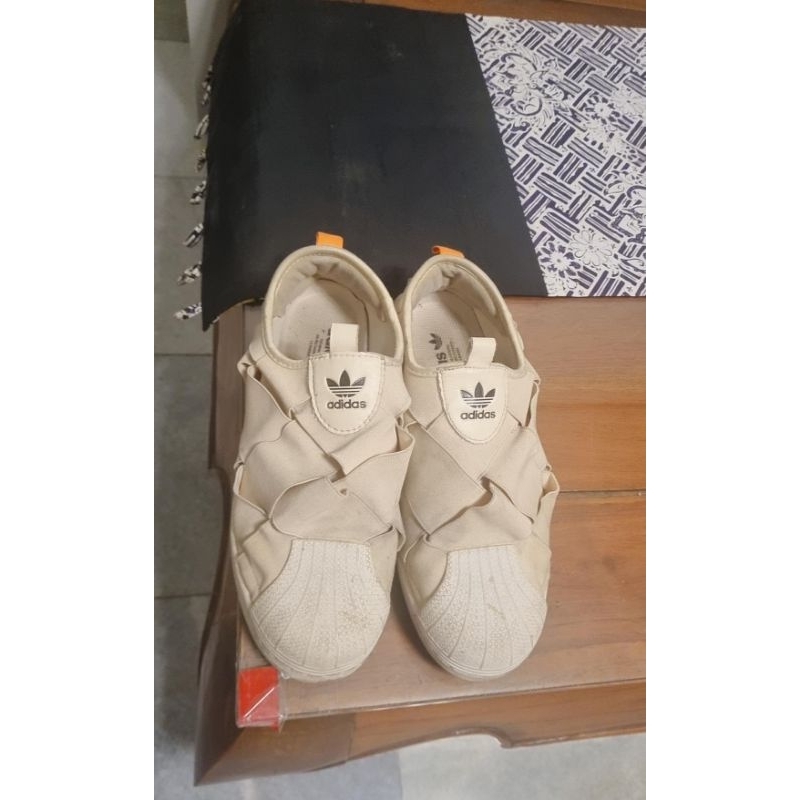 Sepatu Adidas Superstar Slip On Wanita Ukuran 38