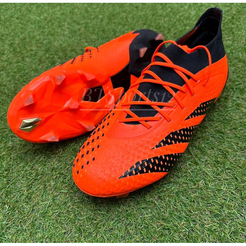 Sepatu Bola Adidas Predator Freak Solar Red FG Low Cut Original