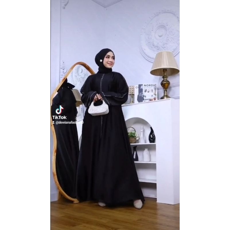 abaya hitam / abaya mewah / abaya simple mewah