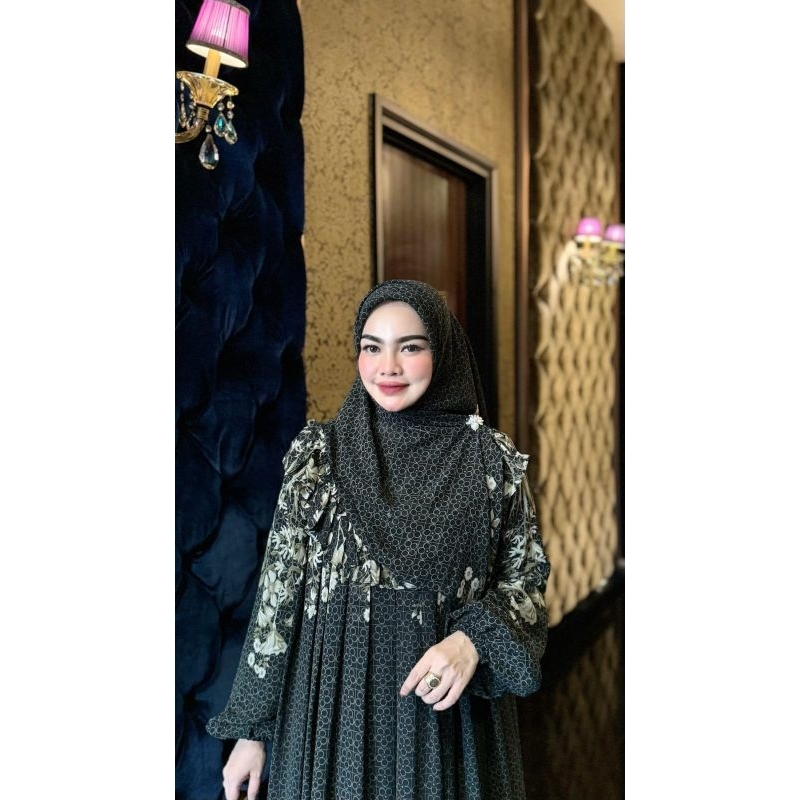 Aghnia Agnia vol 3 Series Dress Hitam by Poppy Poppi