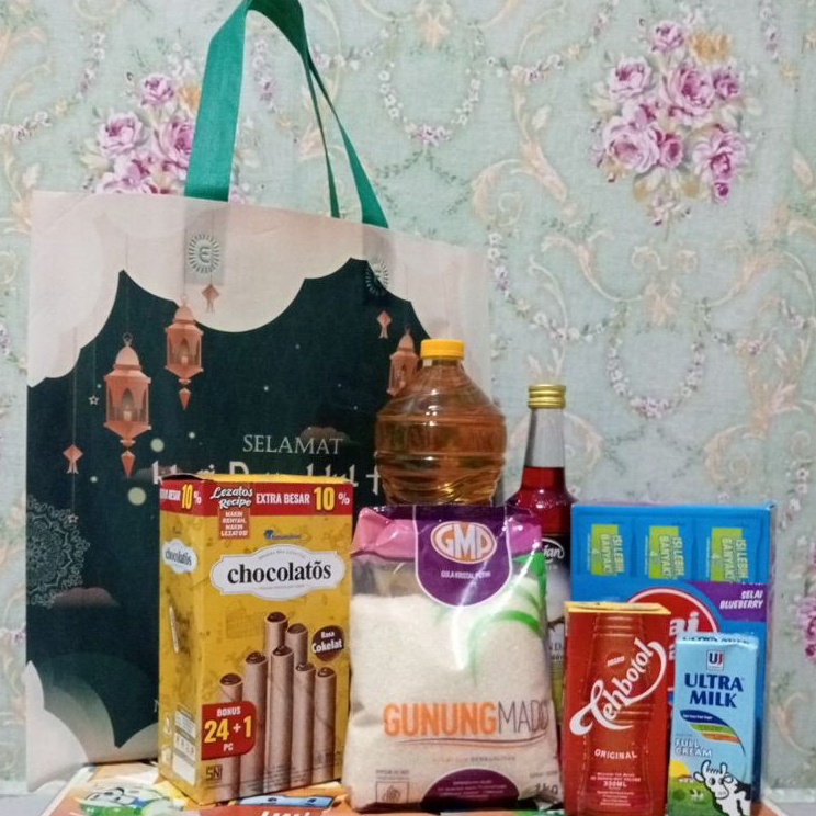 

Seller Tas Tali Lebaran 38x45 isi 1 lusin 12pcs Goodiebag Idul Fitri Hampers Lebaran 224