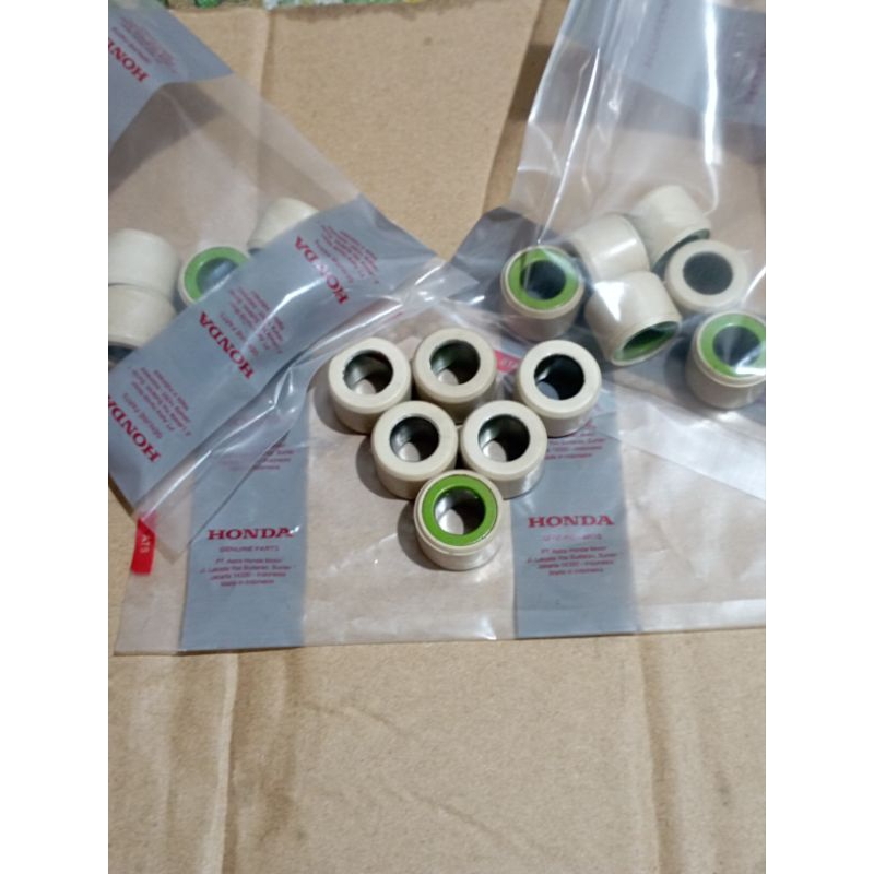 Roller Roller Beat Duluxe LED 2020 , Genio Scoopy Esp 2020 3 set