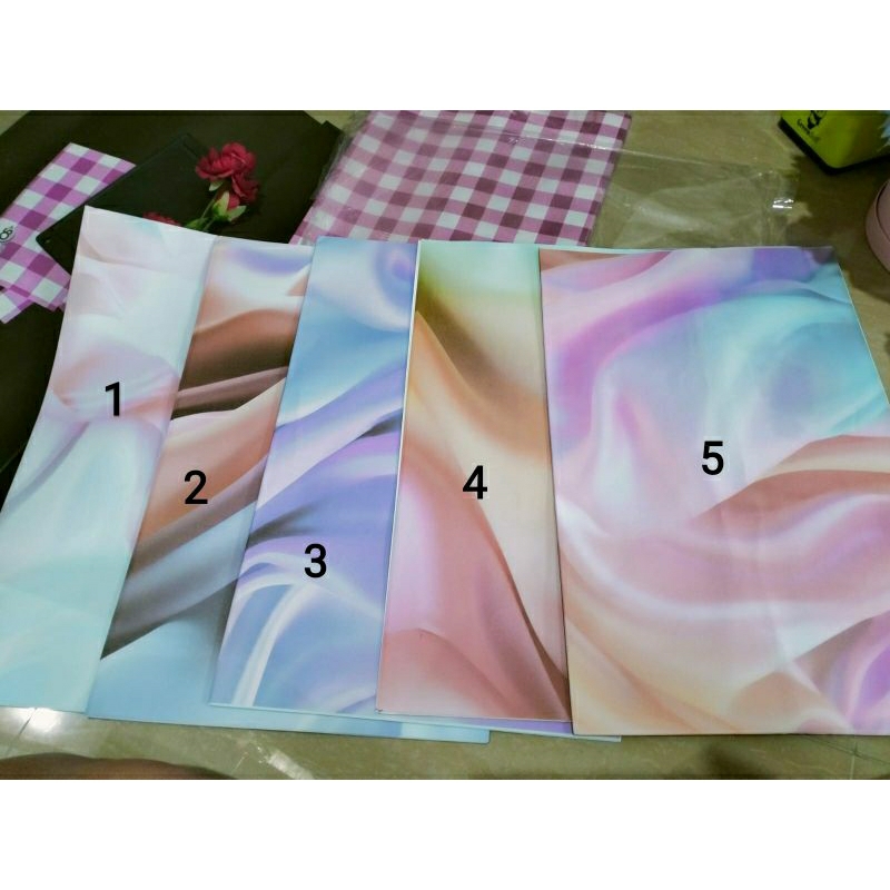 

kertas kado 193 per 3lembar ya bunda
