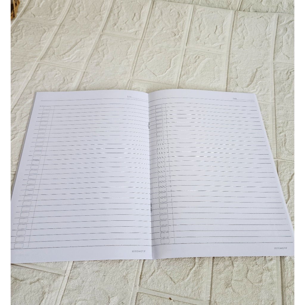 

Ay00! BUKU TULIS CAMPUS LOCOMOTIF SINTARO 36 LEMBAR 1PACK ISI 10PCS / BUKU BOXY