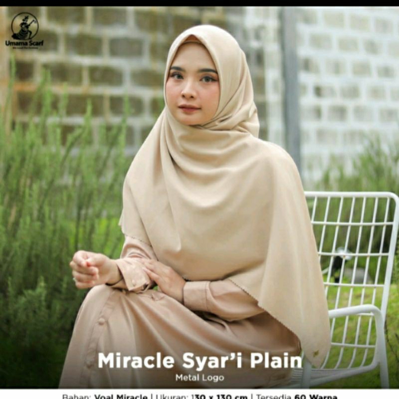 HIJAB SEGIEMPAT VOAL MIRACLE PLAIN SYAR'I POLOS LASERCUT UMAMA 130*130