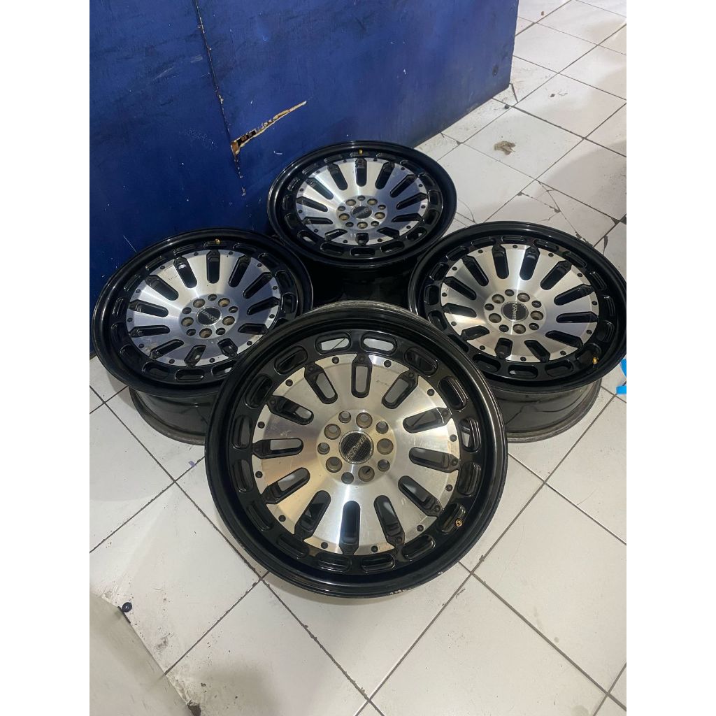 velg mobil bekas HSR MYTH07 ring 18 pcd 5x100/114,3 lebar 8 et 40