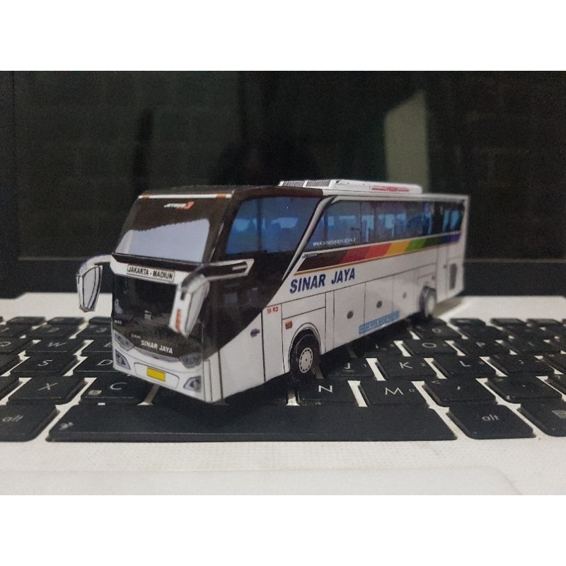 Miniatur Papercraft Bus Sinar Jaya