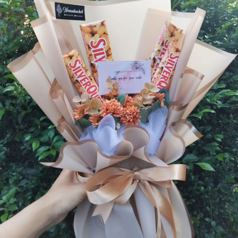 

Buket Coklat/Buket Silverqueen/Buket bunga
