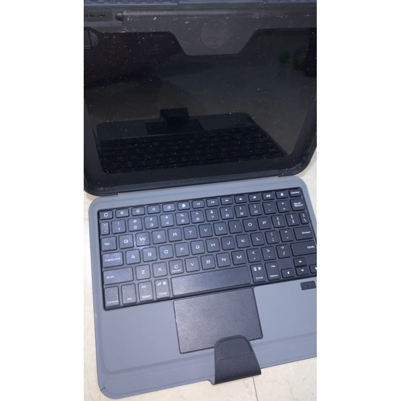 Nilkin Ipad 10 Case + Keyboard Second