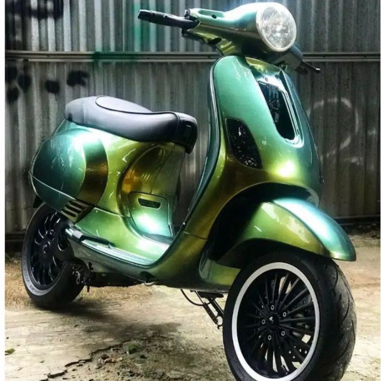 

Cat Bunglon 3 Warna Pu Green Gold Blue Chameleon ART O3V9
