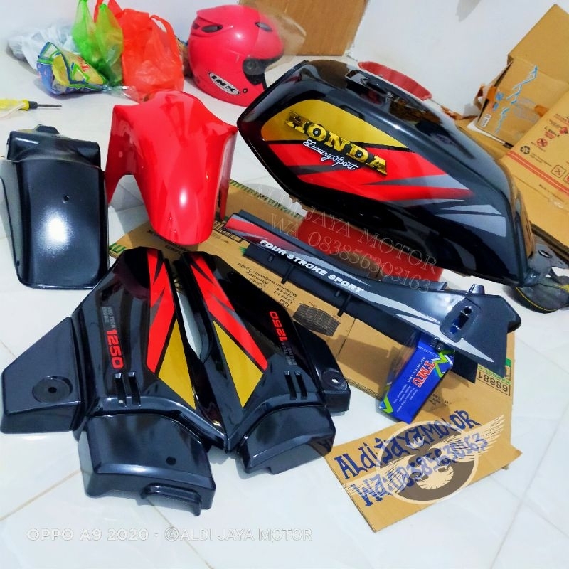 tangki GL pro GL max body set GL pro GL MAX setriping sudah di lapisin pernis clear mengkilat anti k