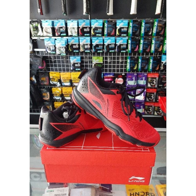 sepatu lining ranger lite se