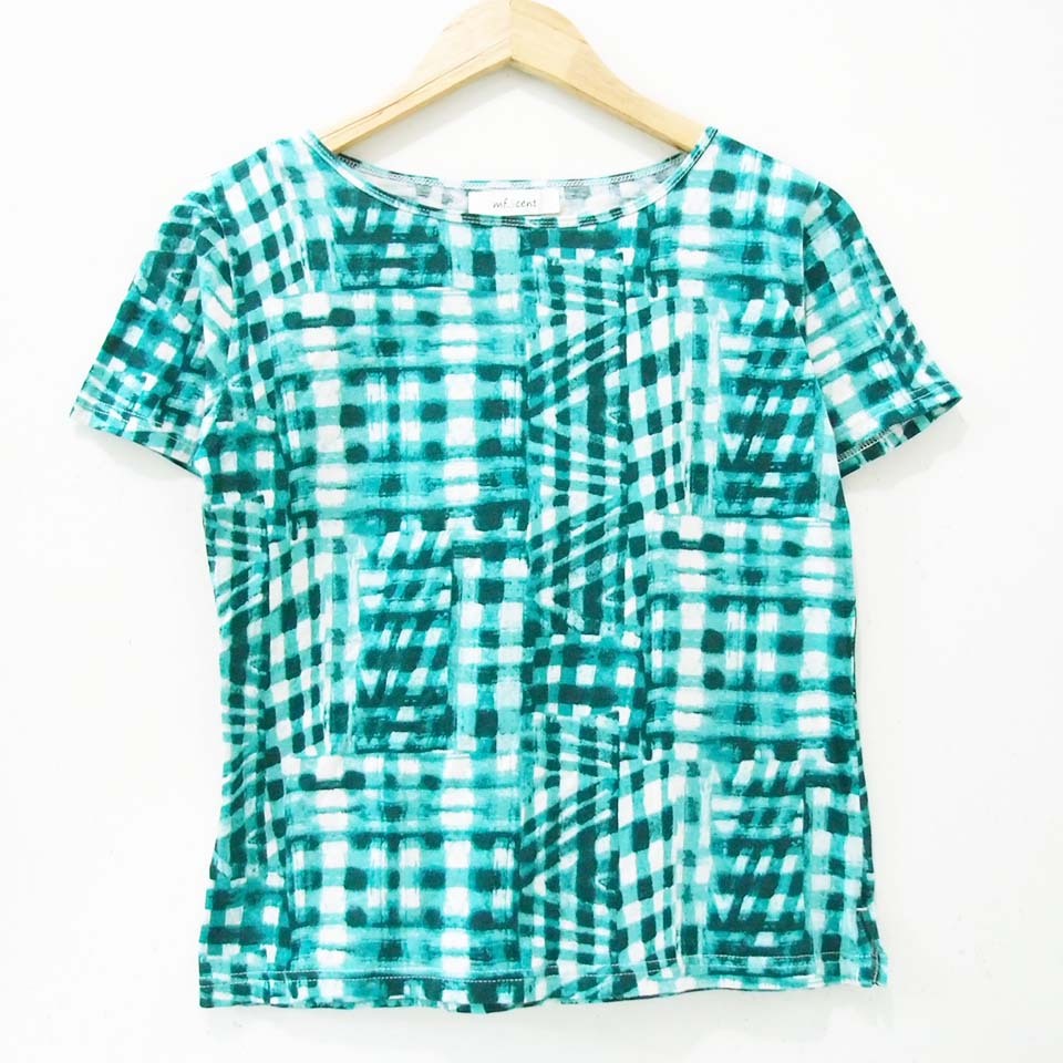 BD724 SIZE L GREEN TOSCA KAOS LENGAN PENDEK