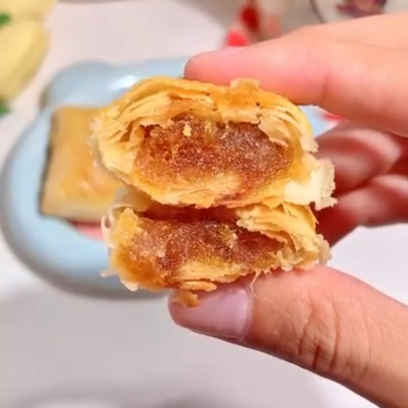 

Bakpia Basah Rasa Buah Nanas