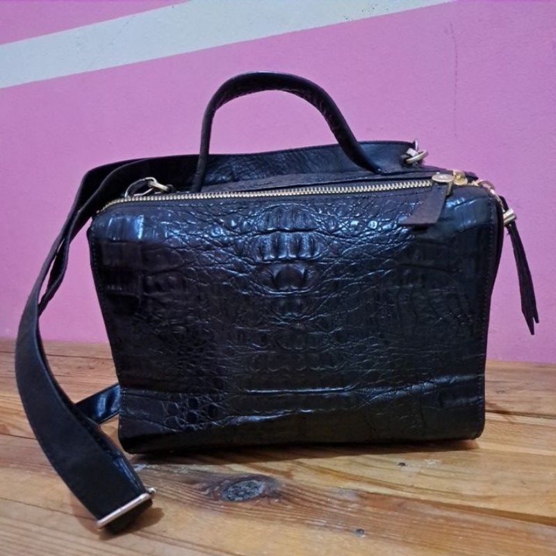 Preloved Tas Camera Bag Kulit Buaya Kulit Croco