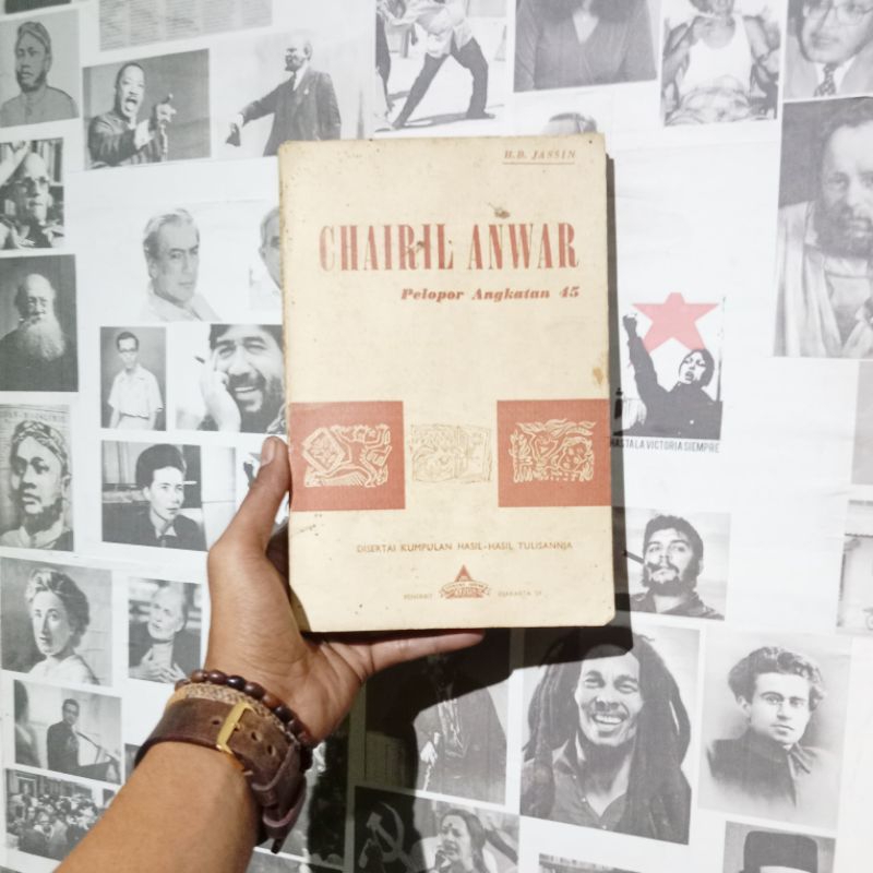 H.B. Jassin Chairil Anwar: Pelopor Angkatan 45 | Amir Hamzah: Raja Penyair Pujangga Baru