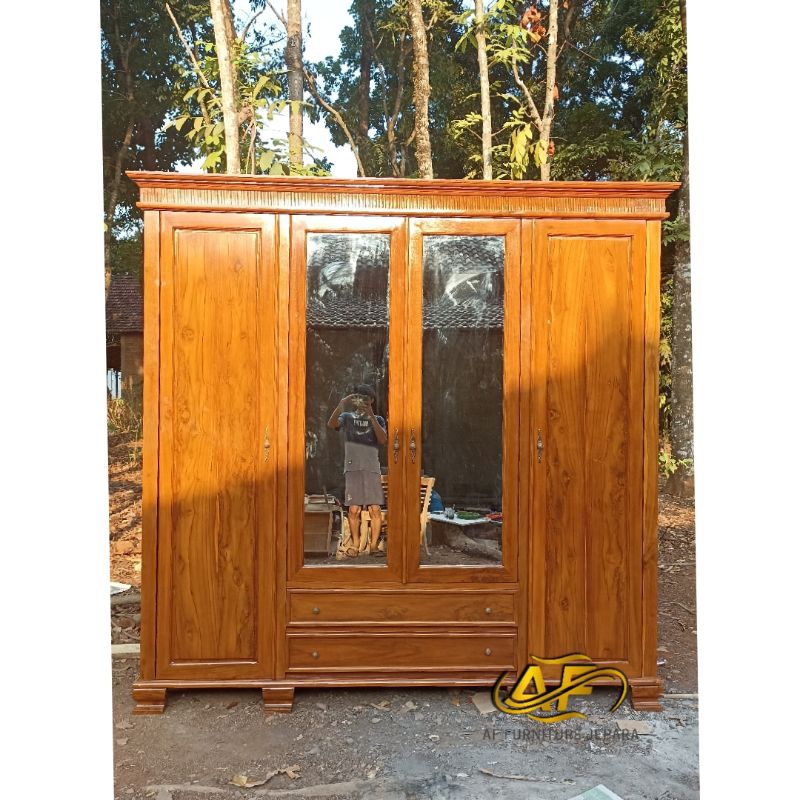 lemari pakaian minimalis, lemari kayu jati grade A, lemari pakaian mewah
