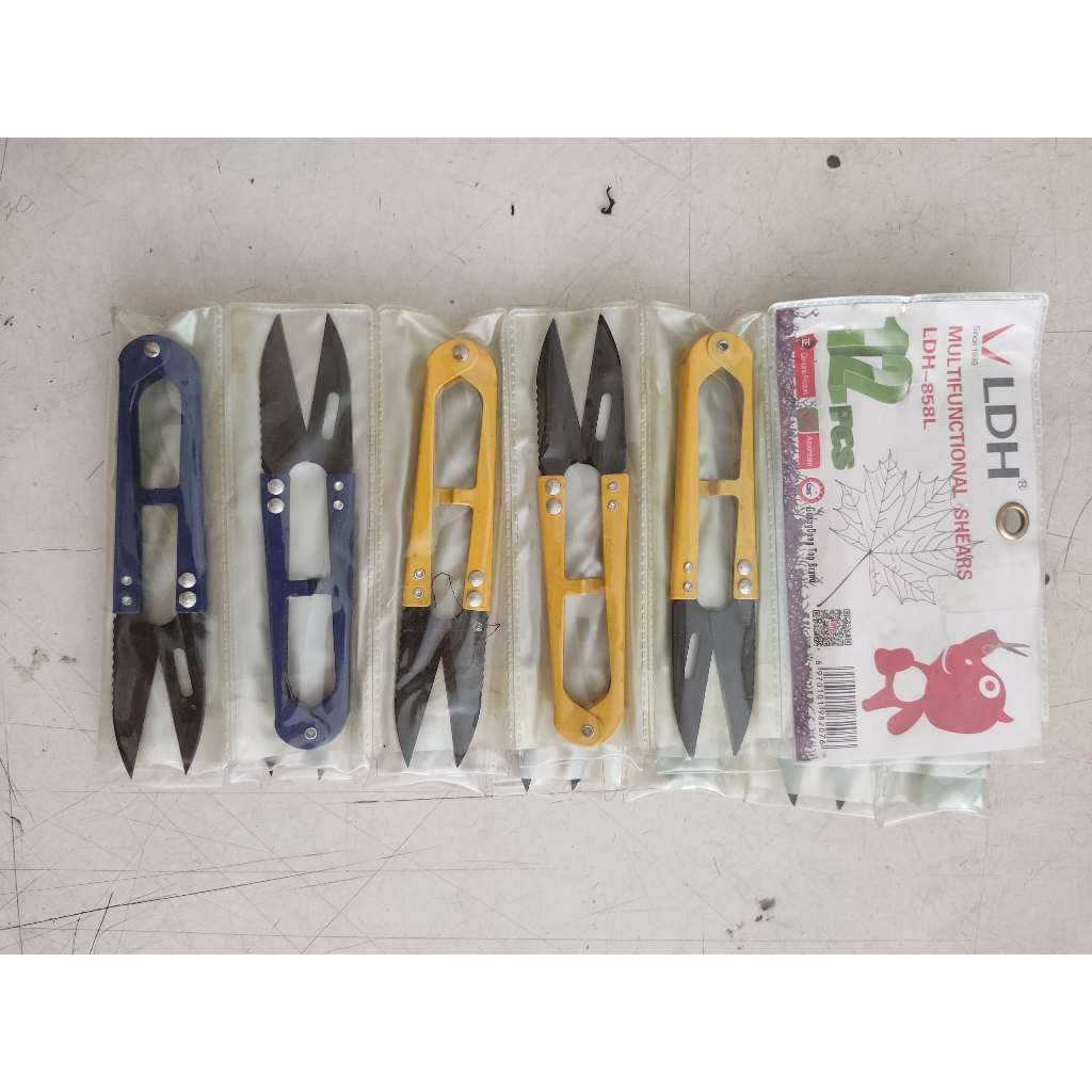 

Gunting Potong Benang Kain Bahan / Gunting Cekris LDH-858L /Lusin