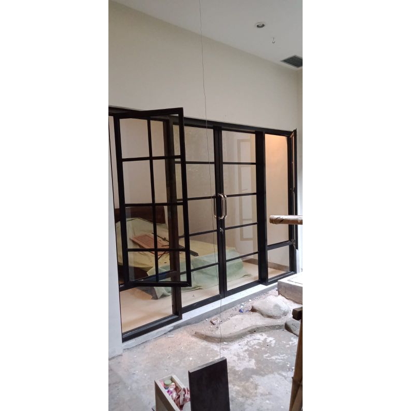 partisi beserta pintu full almunium