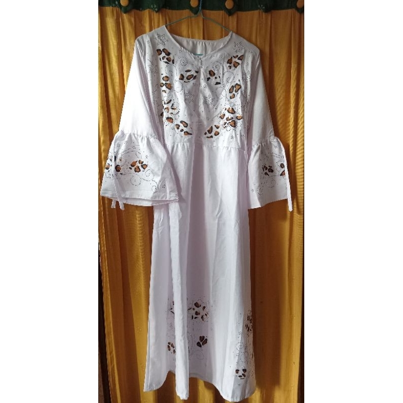 Preloved Gamis Putih Motif Manik Best Seller Murah