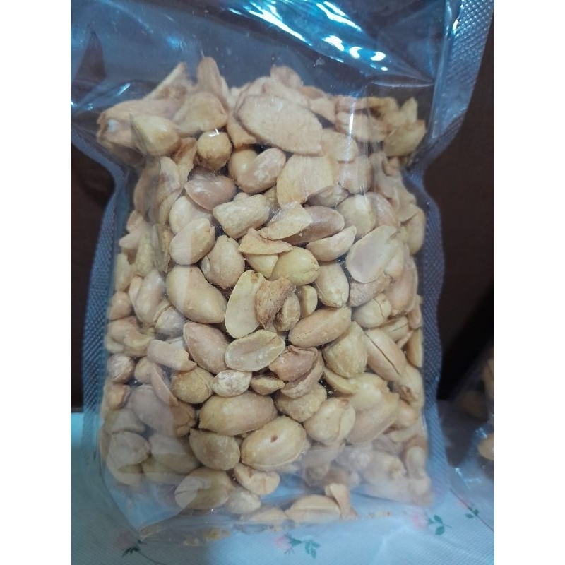 

Snack Cemilan/Kacang/Kacang Bawang Matang gurih asin 250gr