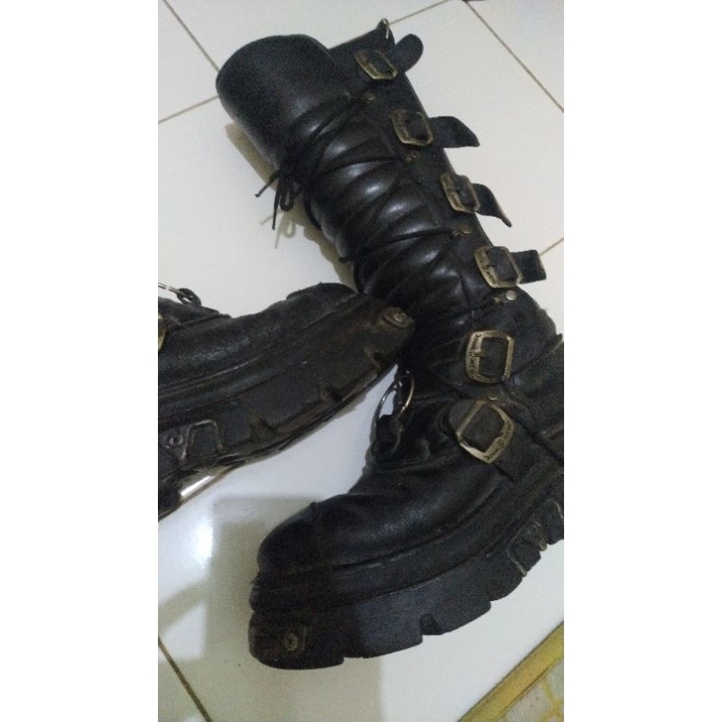 Sepatu New Rock Original (Second)