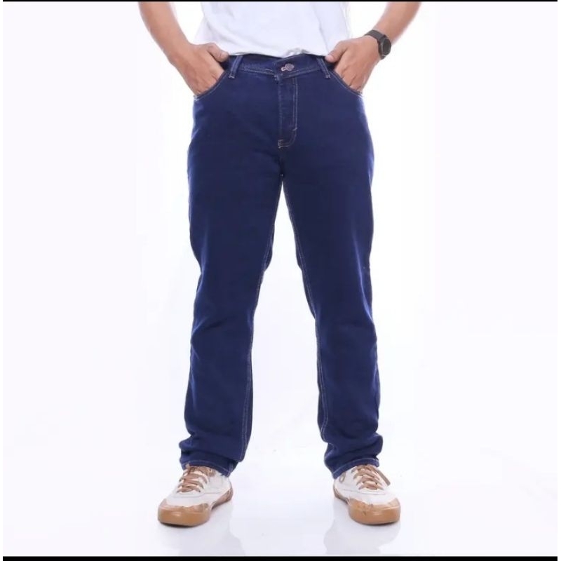 CELANA JEANS STANDAR REGULER PRIA TIDAK MELAR