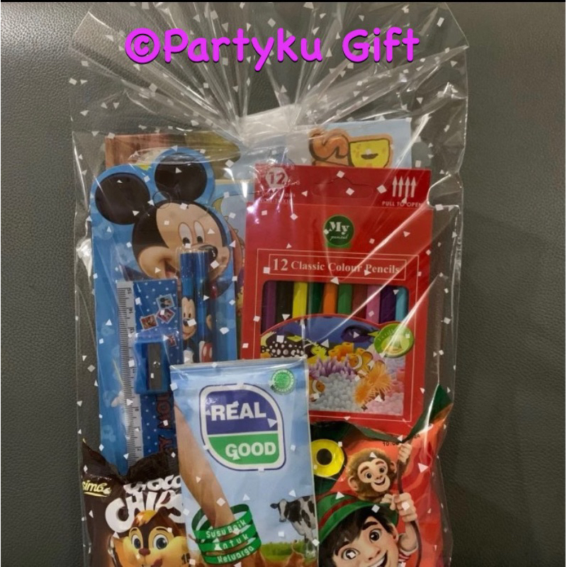 Bingkisan ulang tahun anak /Sumbangan anak yatim/Santunan anak yatim/Binglisan lebaran/Tas kubus +te