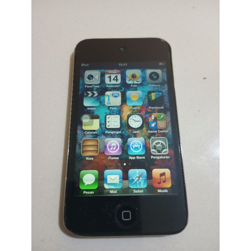 Ipod Touch 4 8gb Hitam