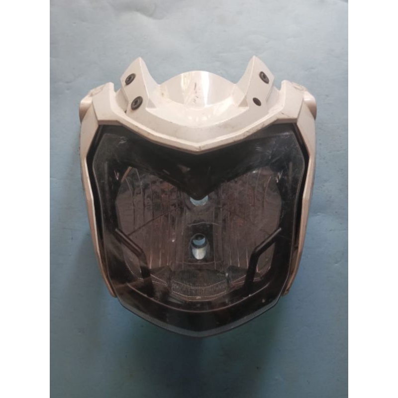 Headlamp reflektor lampu depan motor yamaha vixion Nvl fullset original