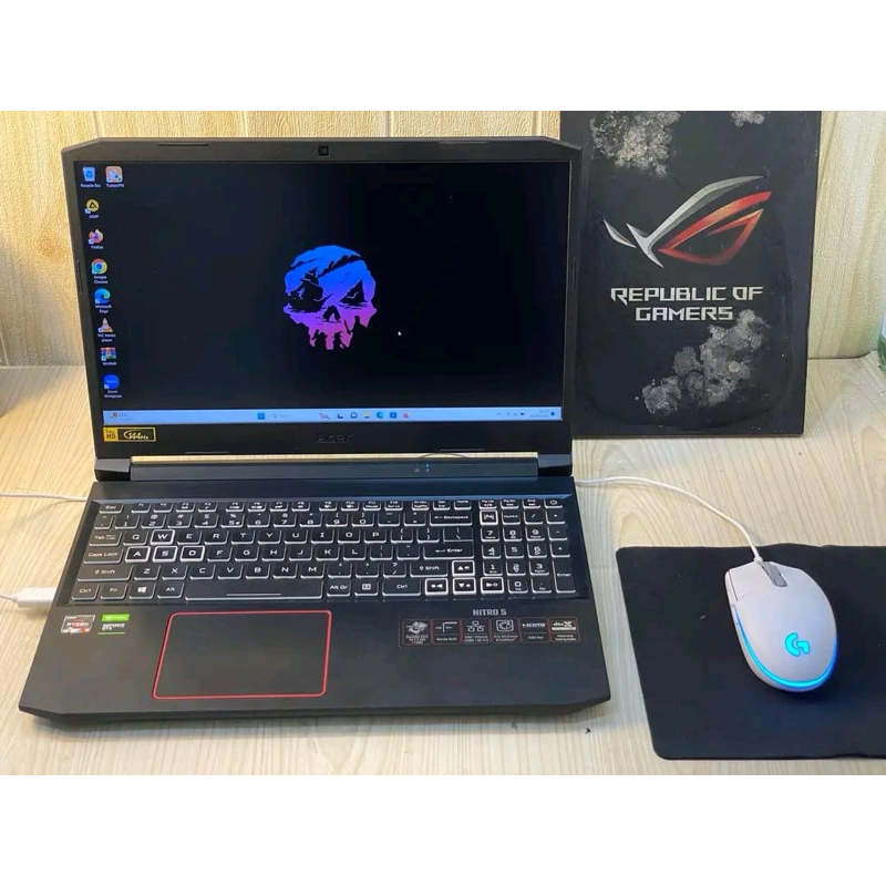 ACER NITRO 5 Ryzen 5-4600H RAM 8 SSD 512 GTX 1650Ti 144Hz Mulus Normal