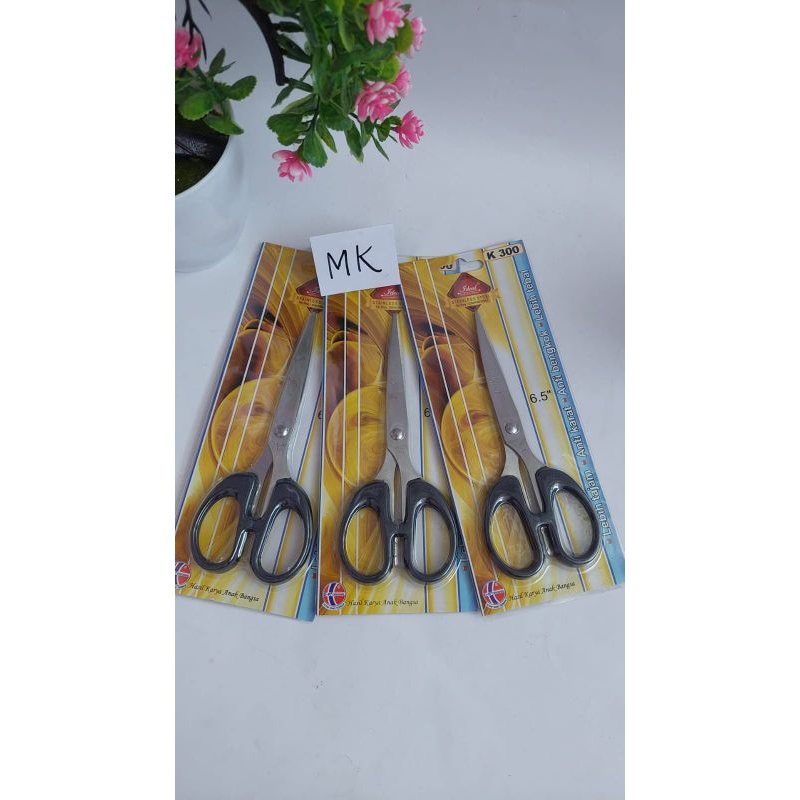 

GUNTING KERTAS K 300/ GUNTING STAINLESS/ GUNTING SERBAGUNA/ACC48