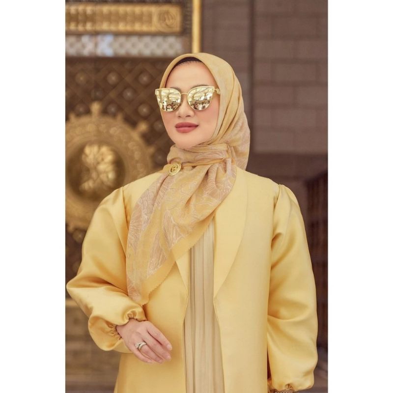 Medina 2 Buttonscarves