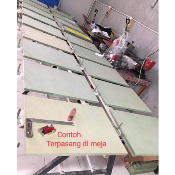 

Super Ngetrends Papan SablonMeja sablon MDF HIJAU Polos 4x6 9mm 18mm 45x65 18mm