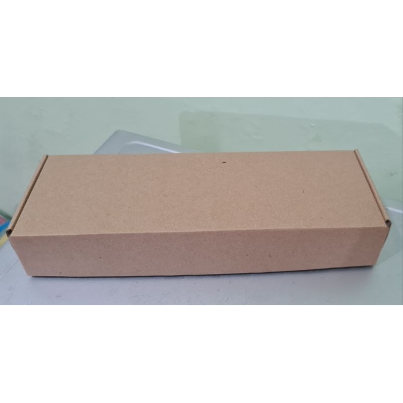 

Kardus 10x30x5 | Box die cut dan easy usage | Box tart | Box Aksesoris | Box cake | Box kue