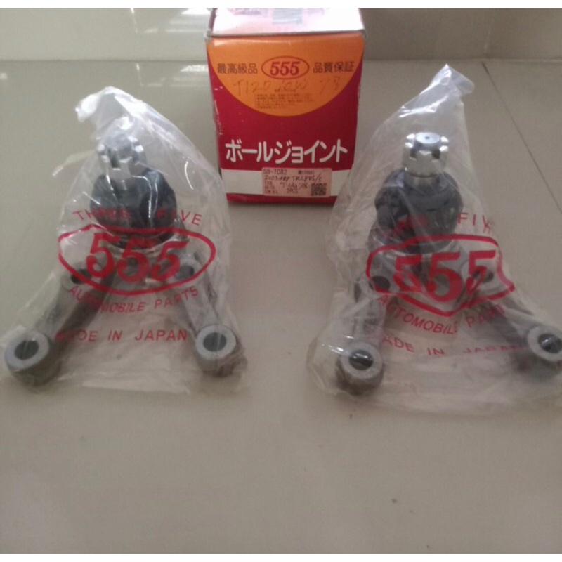 Balljoint Bawah Colt T 120 Merk 555 Japan Set