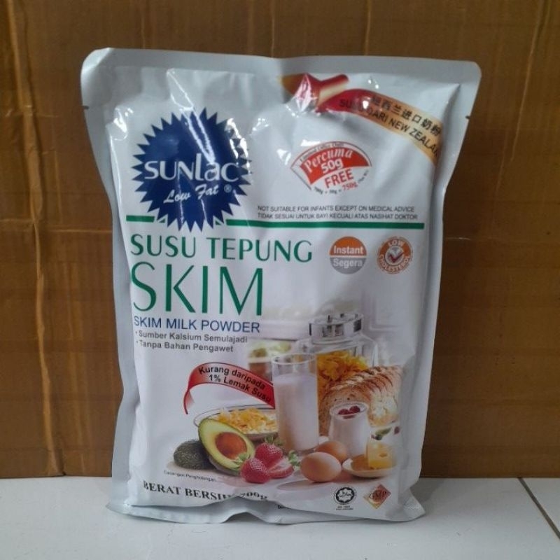 

SUNLAC SKIM MILK POWDER 700GR FREE 50GR
