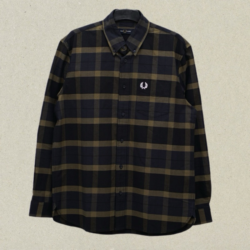 Fred Perry Kemeja Flanel Shirt Maroon and Green Line in Black Kemeja Pria dan Wanita Original