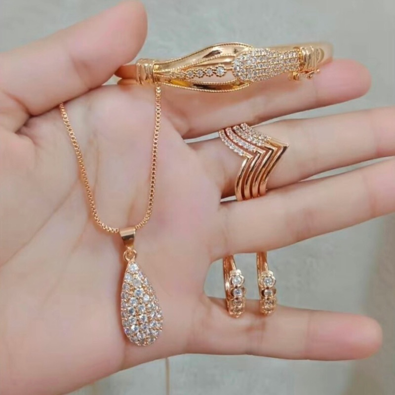 Satu set perhiasan emas simple dewasa asli 24 karat mewah terbaru