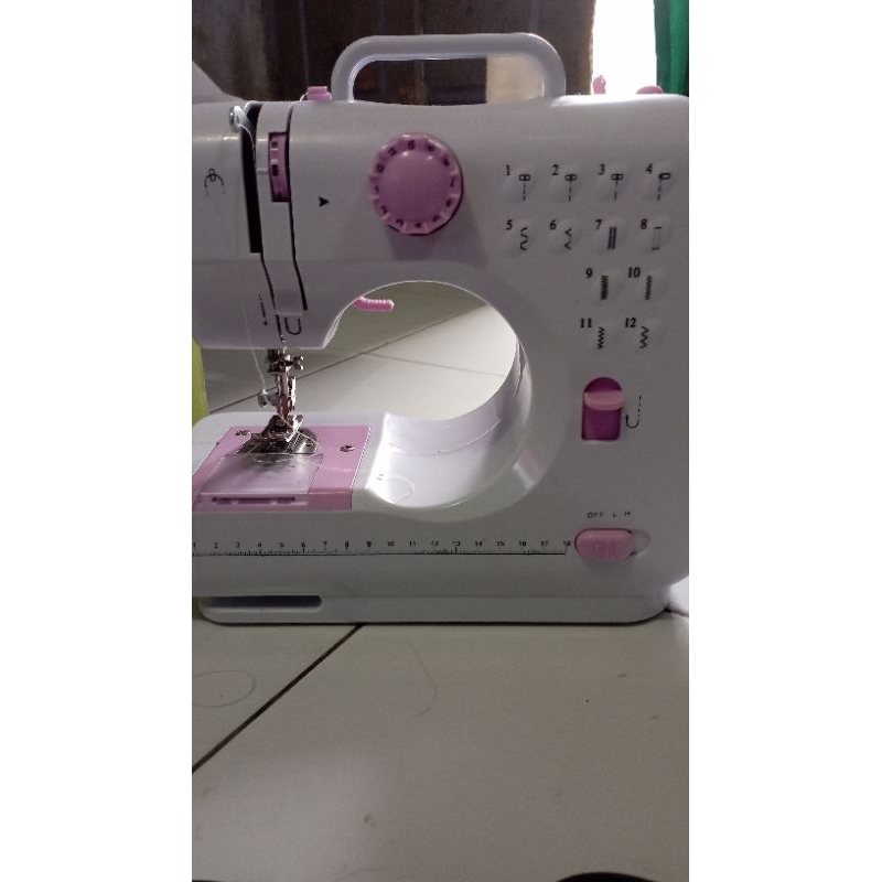 Mesin Jahit Portable Bekas Minus