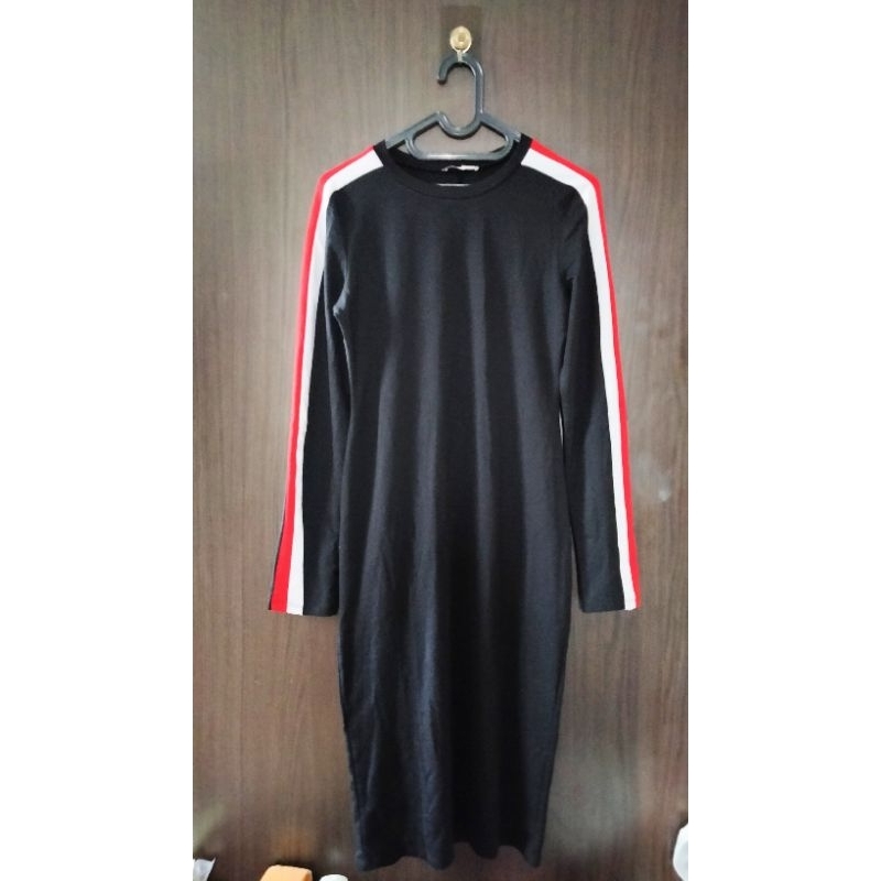 Dress Zara Long Sleeves Preloved