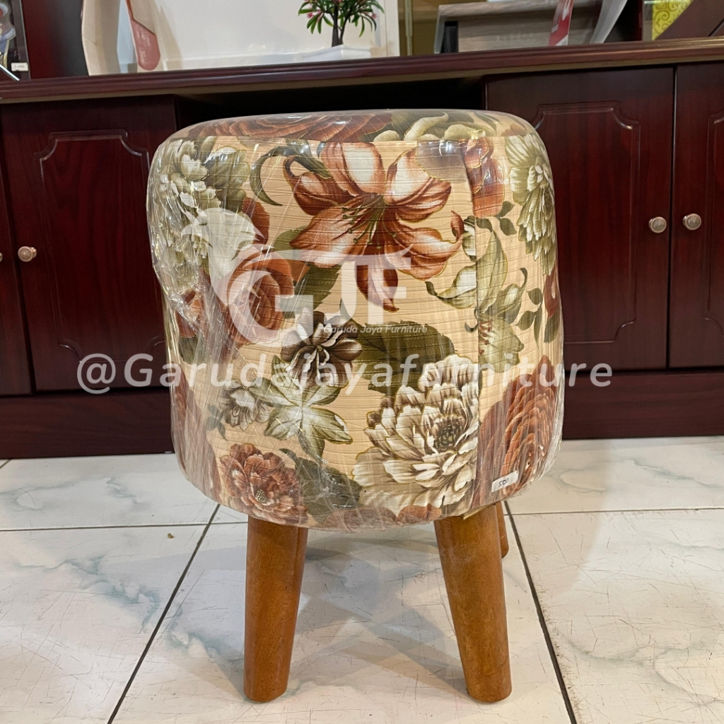 STOOL BULAT MINIMALIS/STOOL BULAT SOFA/KURSI RIAS/KURSI RUANG TAMU/STOOL KAKI KAYU MOTIF BUNGA
